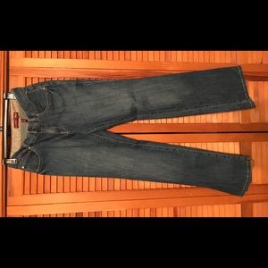 Izod the just right bootcut jean